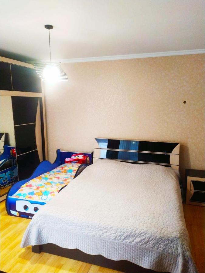 Guesthouse Family Тбилиси Екстериор снимка