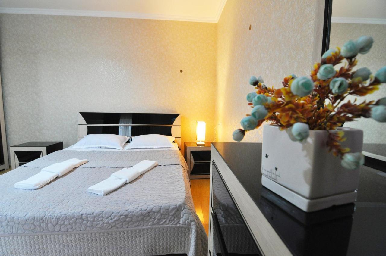 Guesthouse Family Тбилиси Екстериор снимка