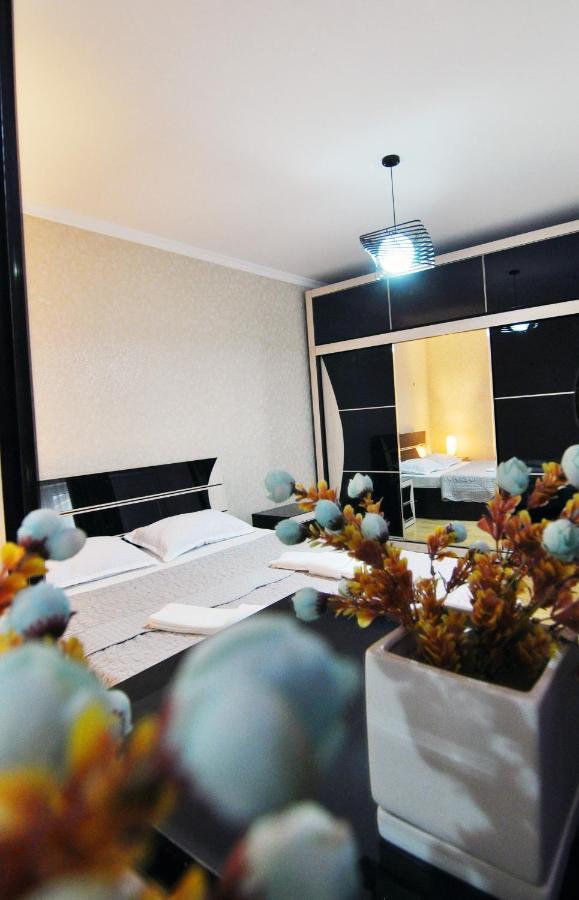 Guesthouse Family Тбилиси Екстериор снимка