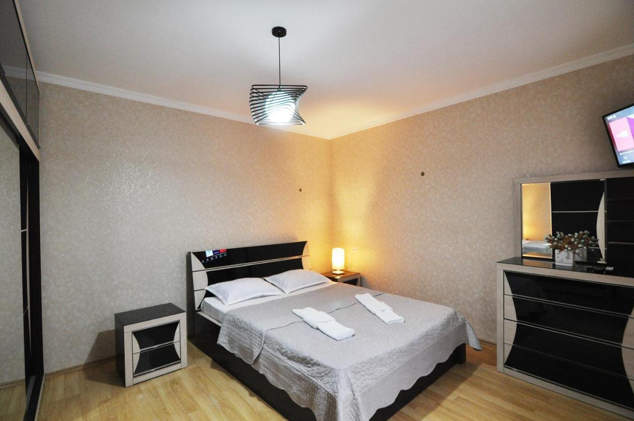Guesthouse Family Тбилиси Екстериор снимка