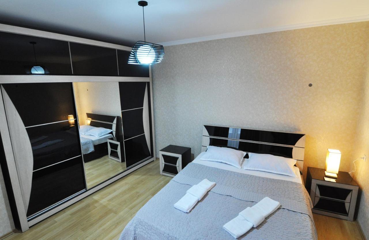 Guesthouse Family Тбилиси Екстериор снимка